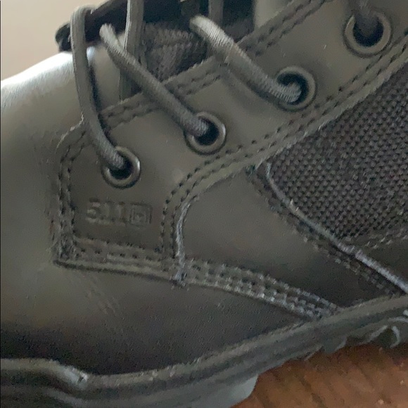 NWOT Black 5.11 tactical boots - Picture 3 of 5